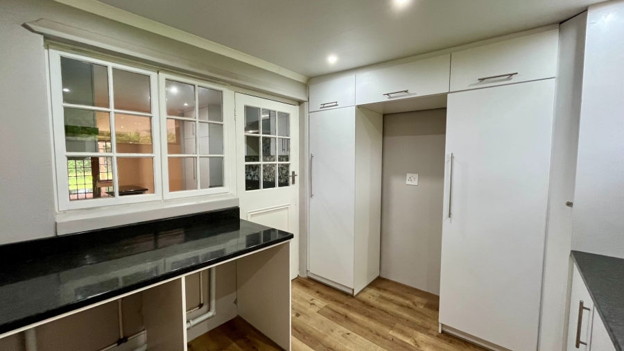 To Let 2 Bedroom Property for Rent in Helena Heights Western Cape
